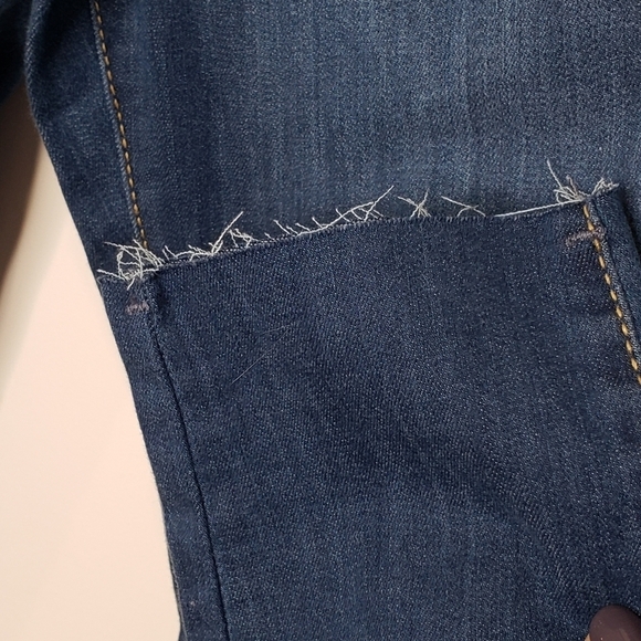 Universal Threads High Rise Skinny 26 Waist Regular - Picture 3 of 13